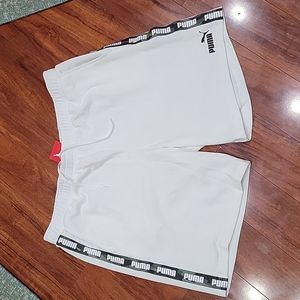 NWT Men's Puma sweatshorts